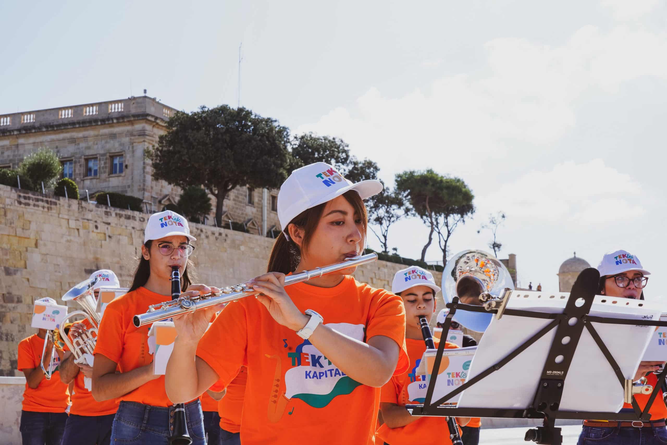2019 - 04
